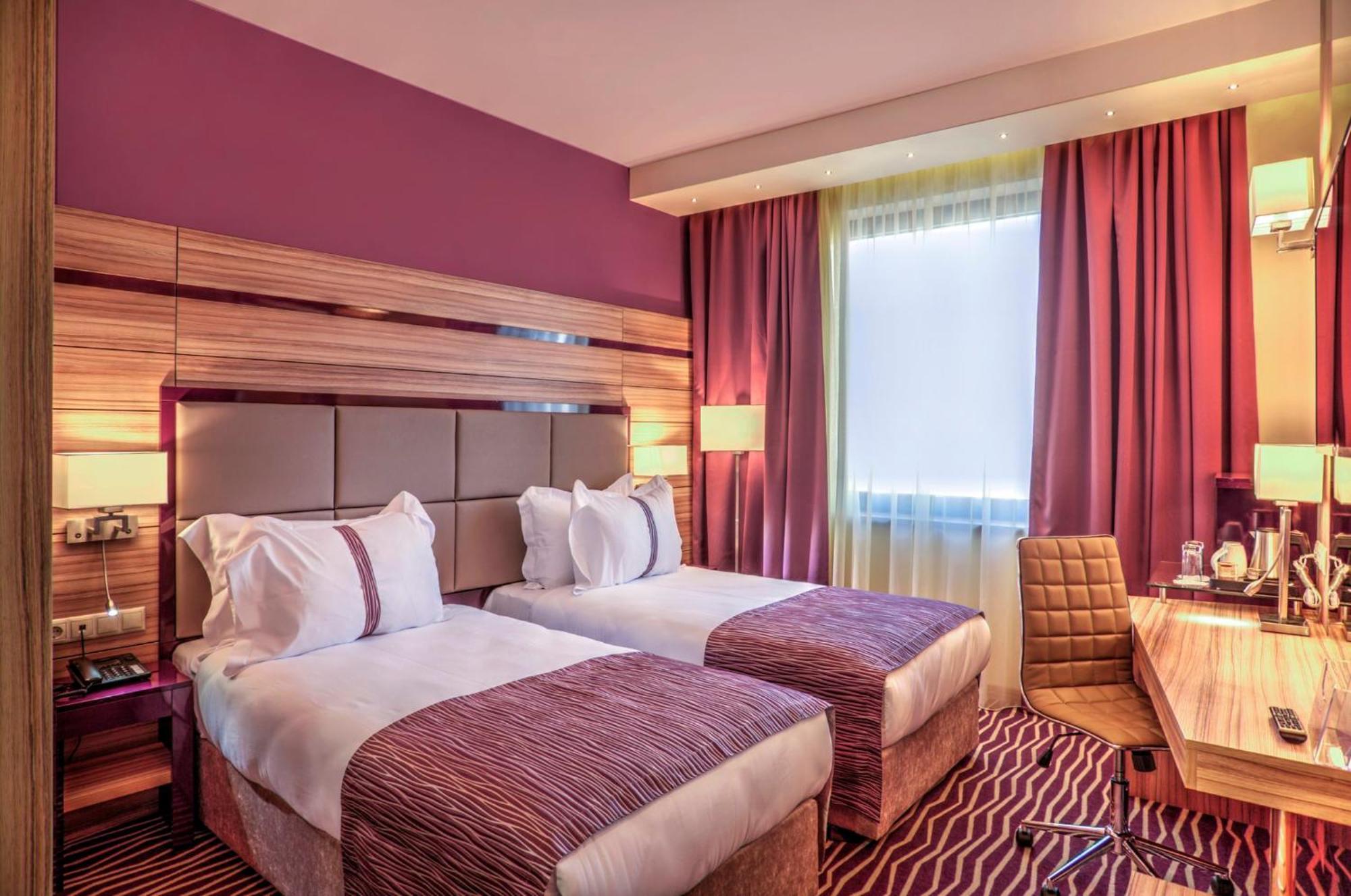 Holiday Inn Plovdiv, An Ihg Hotel Dış mekan fotoğraf